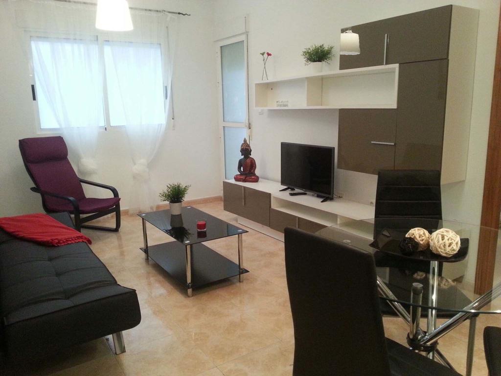 Apartment Huerto Torrevieja Habitación foto